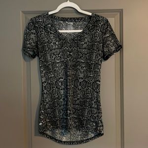 Athletic top